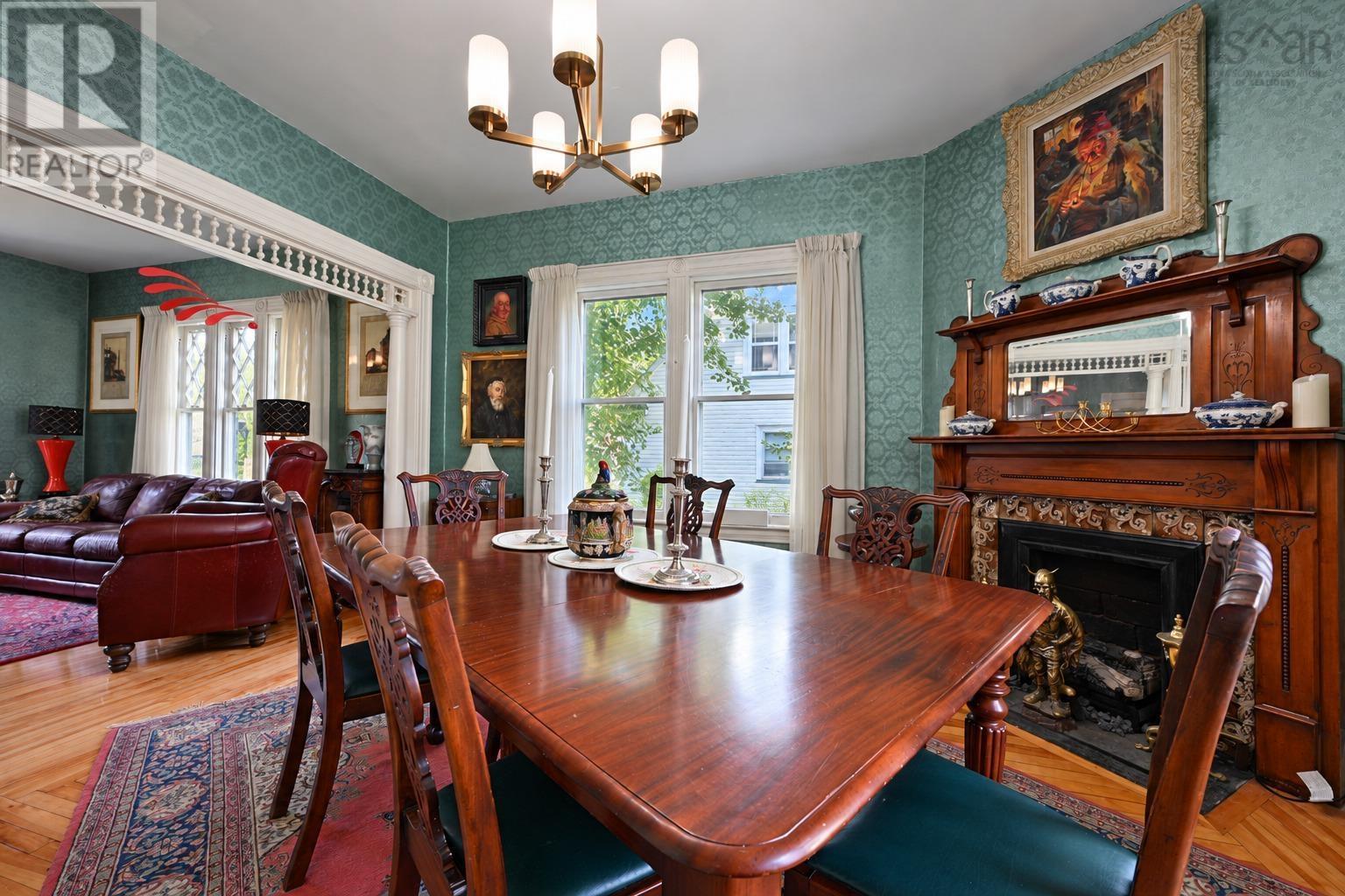 18 Park Street - 11