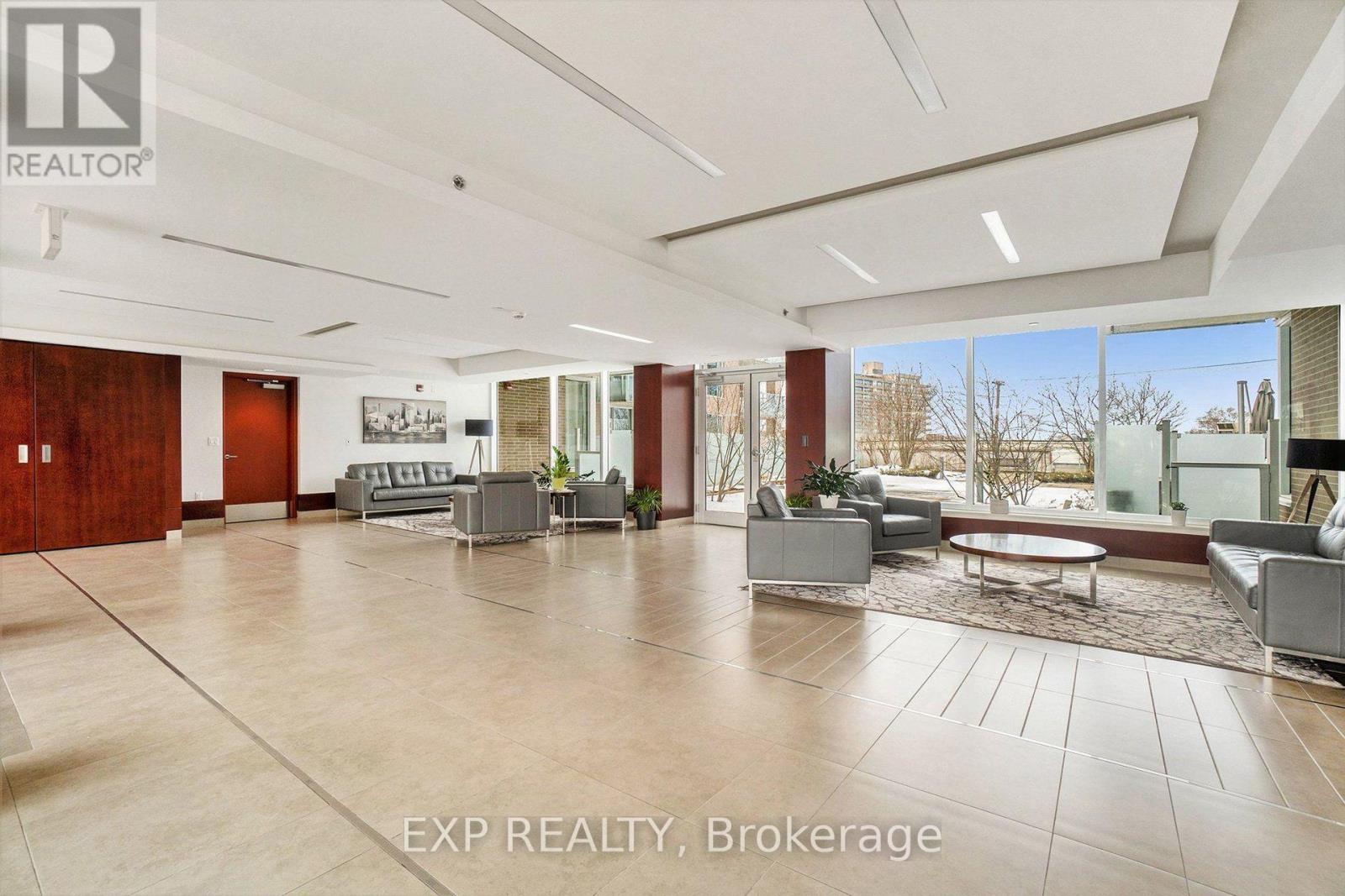 575 Byron Avenue — photo 24