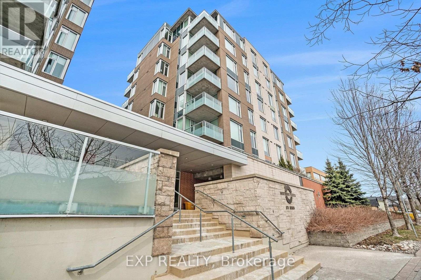 575 Byron Avenue — photo 23