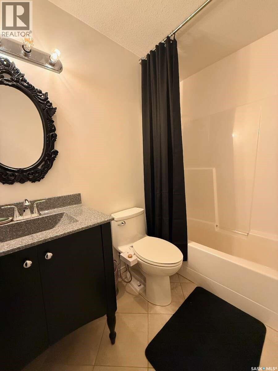 2606 42nd AVENUE - 13