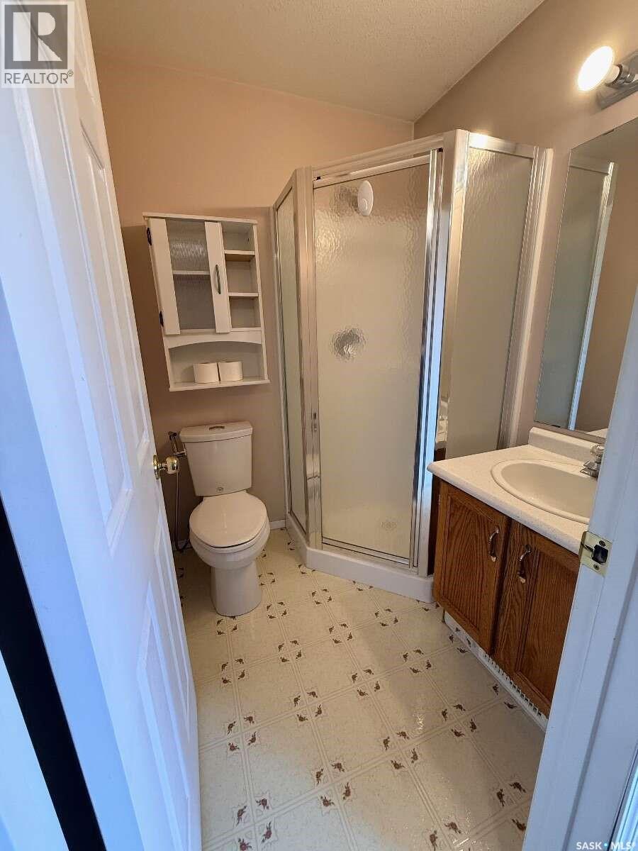 2606 42nd AVENUE, Lloydminster — photo 9