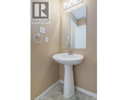 4 Madeleine Street, Kitchener, ON N2R1V5 Photo 17