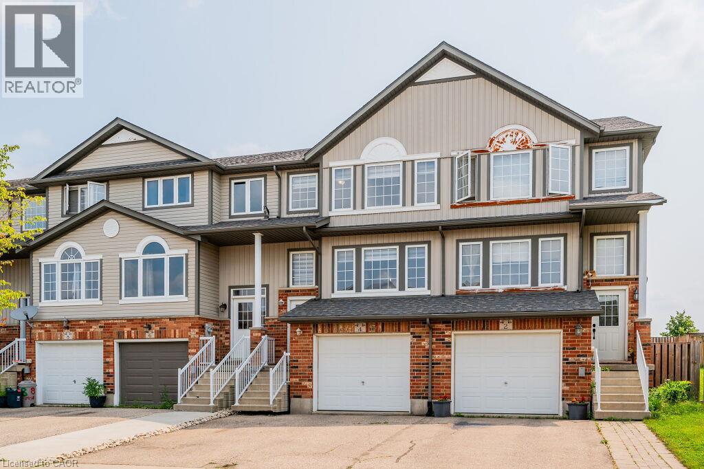 4 MADELEINE Street, Kitchener — photo 3