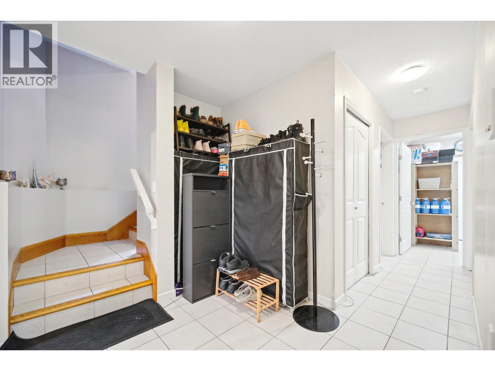Photo of 2260 SICAMOUS AVENUE 26