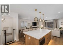 Bedroom - 824 Canna Crescent Sw, Calgary, AB T2W1N9 Photo 12
