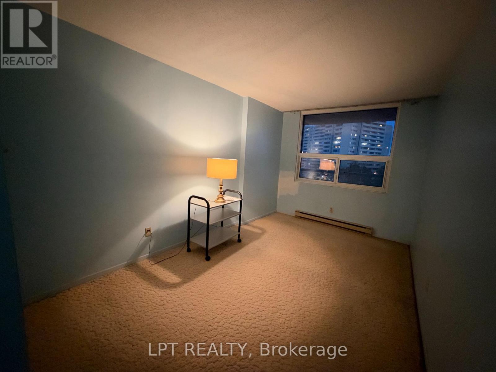 1380 Prince Of Wales Drive South — photo 13