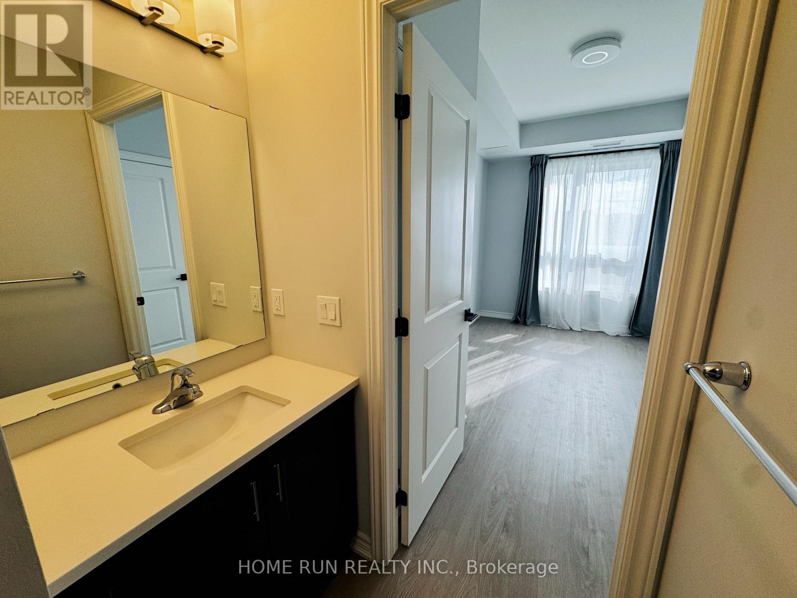 #320 1350 HEMLOCK ROAD - 21