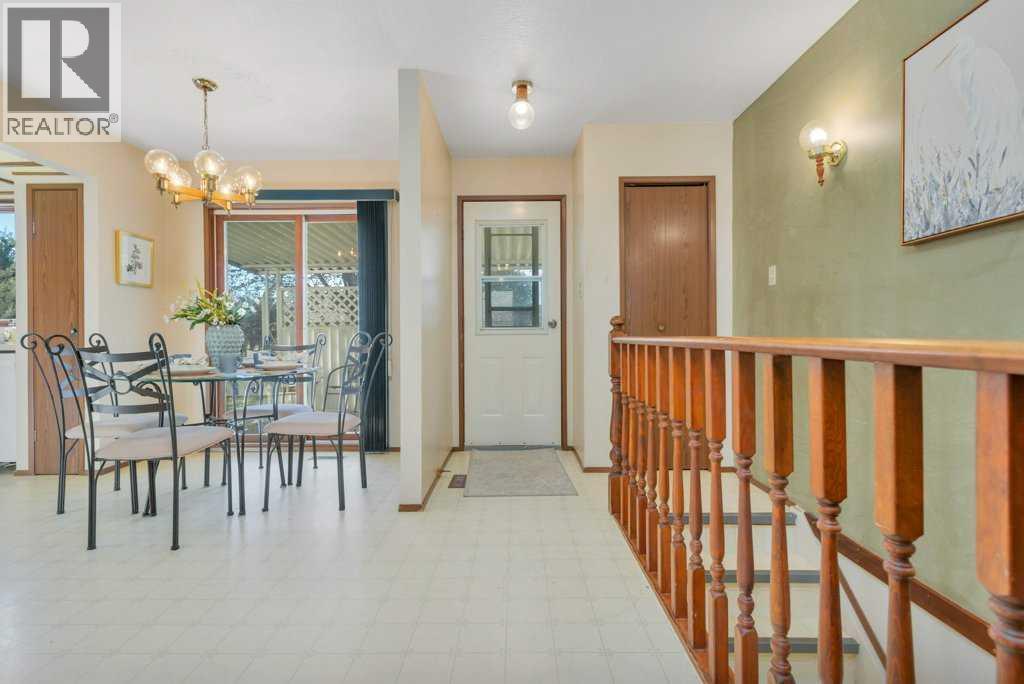 Listing photo – 4701 57 Avenue, Rimbey