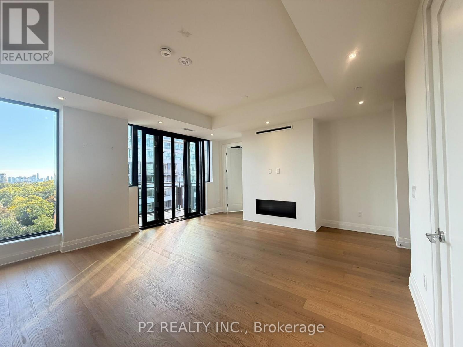 #806 2 FOREST HILL ROAD - 6