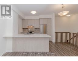 5 - 11 Honeycrisp Crescent, Vaughan, ON L4K0N6 Photo 6