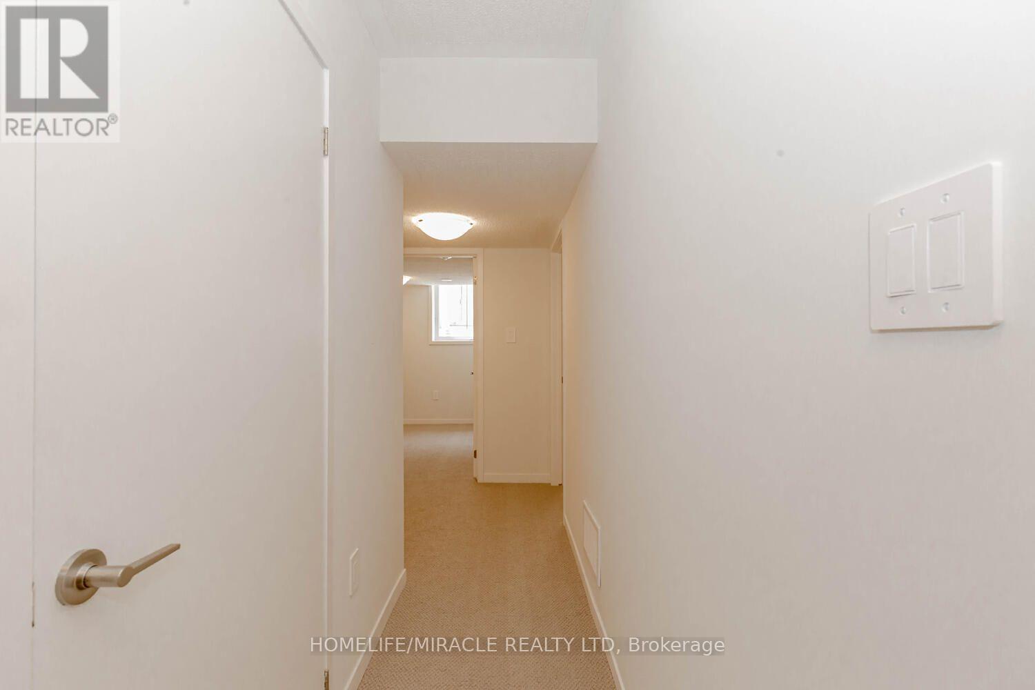 11 Honeycrisp Crescent — photo 14