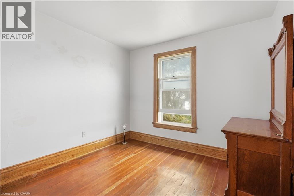 58 Connaught Avenue South — photo 20