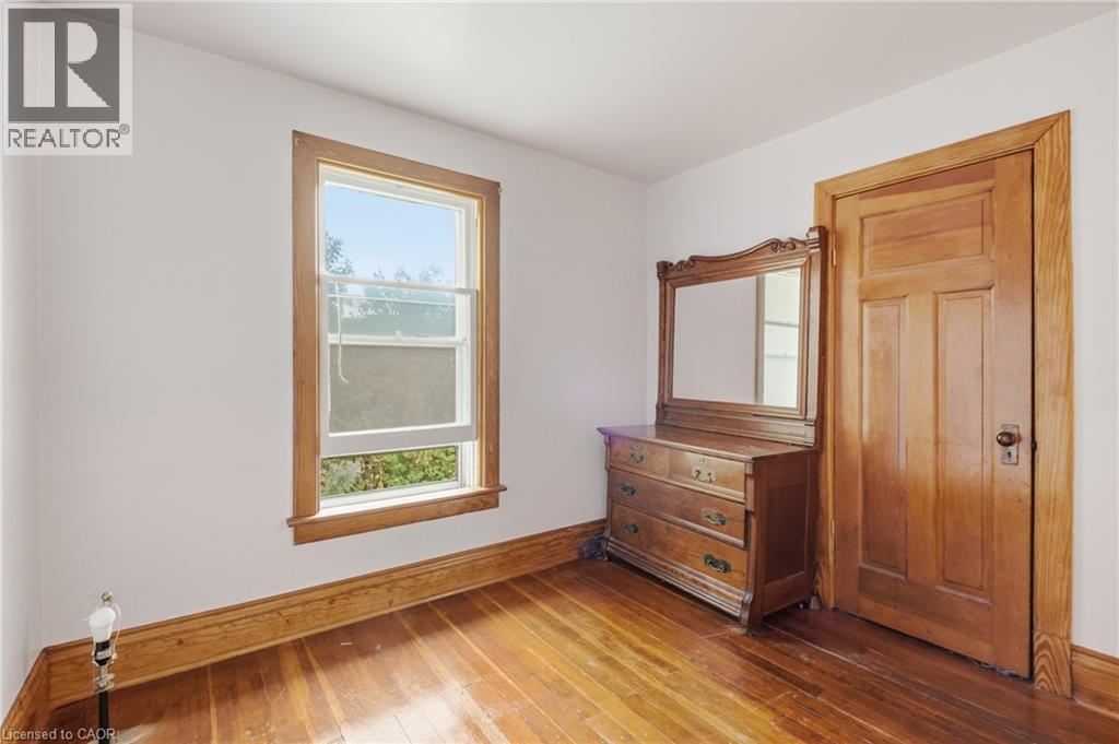 58 Connaught Avenue South — photo 21