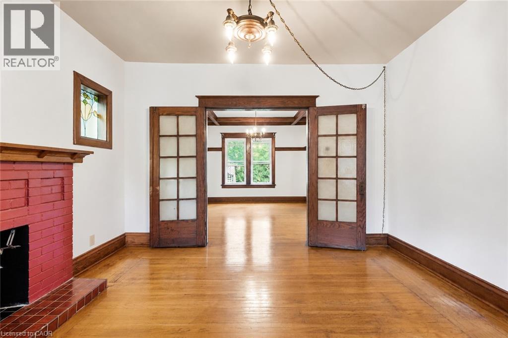 58 CONNAUGHT Avenue S, Hamilton — photo 7