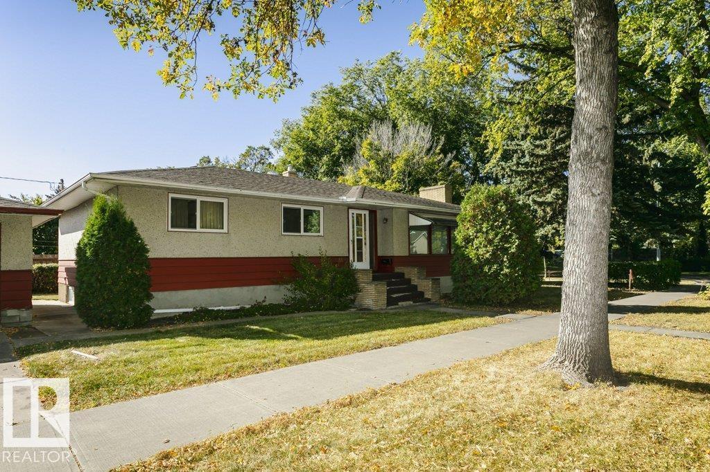 9555 81 ST NW, Edmonton 2