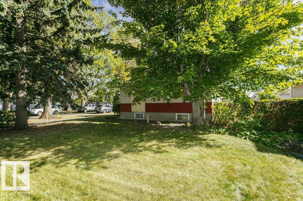 9555 81 ST NW, Edmonton — photo 7