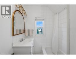 126 Niagara Street, Hamilton, ON L8L6A7 Photo 30