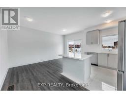 11 Evergreen Terrace, Barrie, ON L9J0M6 Photo 7