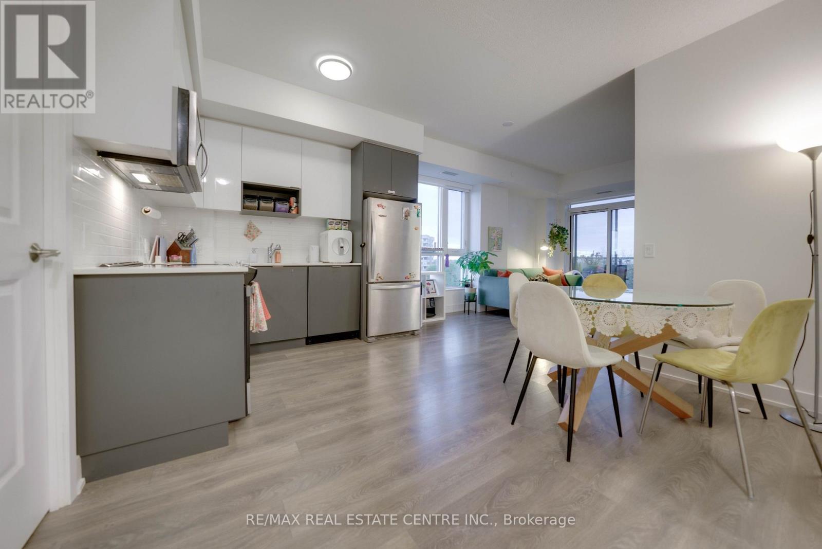 509W - 202 BURNHAMTHORPE ROAD E, Mississauga (City Centre) — photo 11
