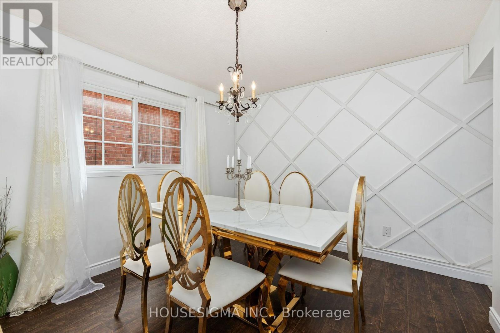 32 Ballycastle Crescent, Brampton, ON photo 11