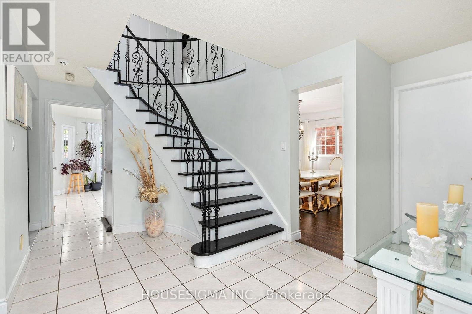 32 Ballycastle Crescent, Brampton, ON photo 21