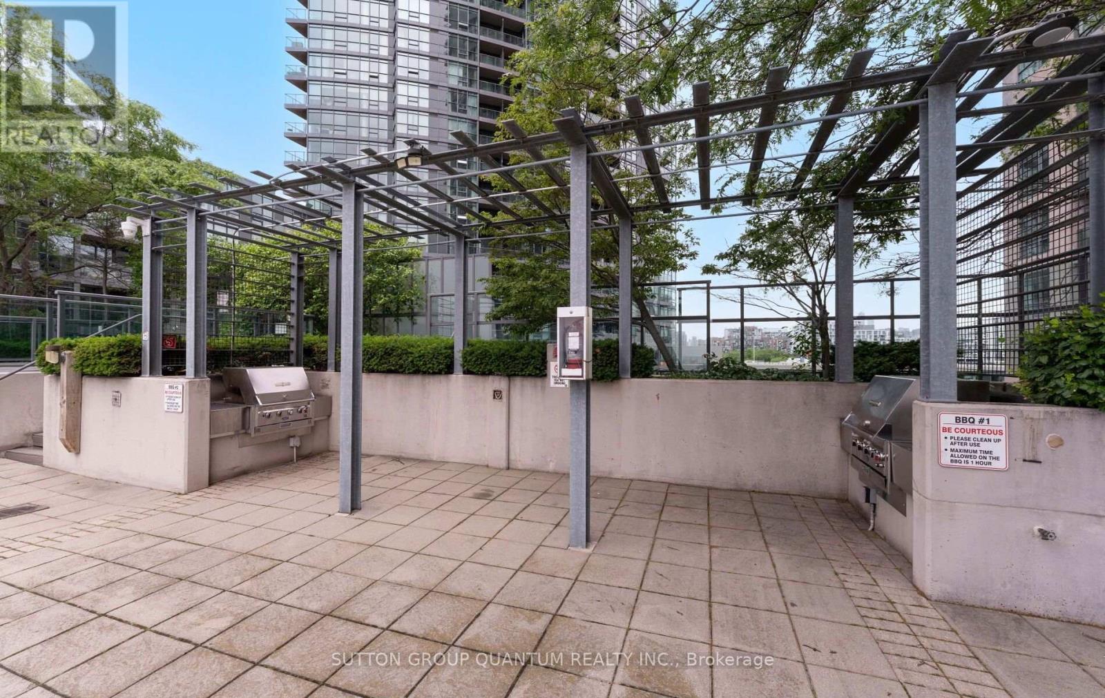 219 Fort York Boulevard — photo 28