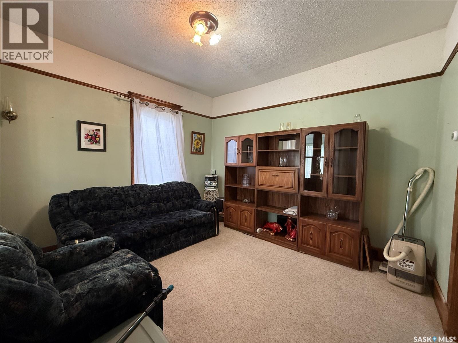 1721 99th STREET, North Battleford — photo 5