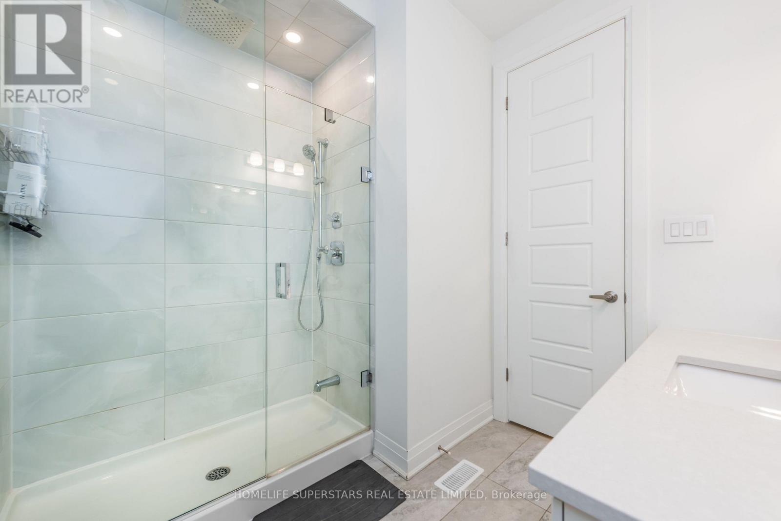 1248 Ferguson Drive — photo 40