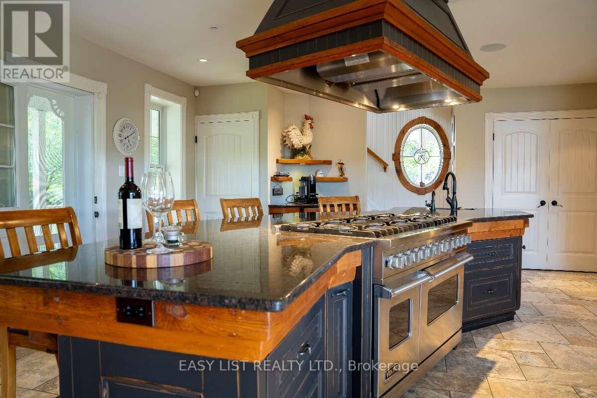 1313 QUEENS BUSH ROAD — photo 3