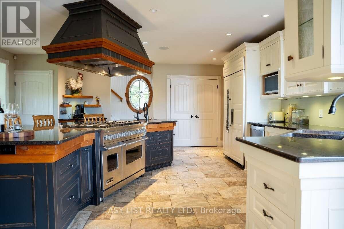 1313 Queens Bush Road, Wellesley, ON photo 4