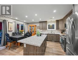 24 Rapid Road, Whitewater Region, ON K0J2L0 Photo 11
