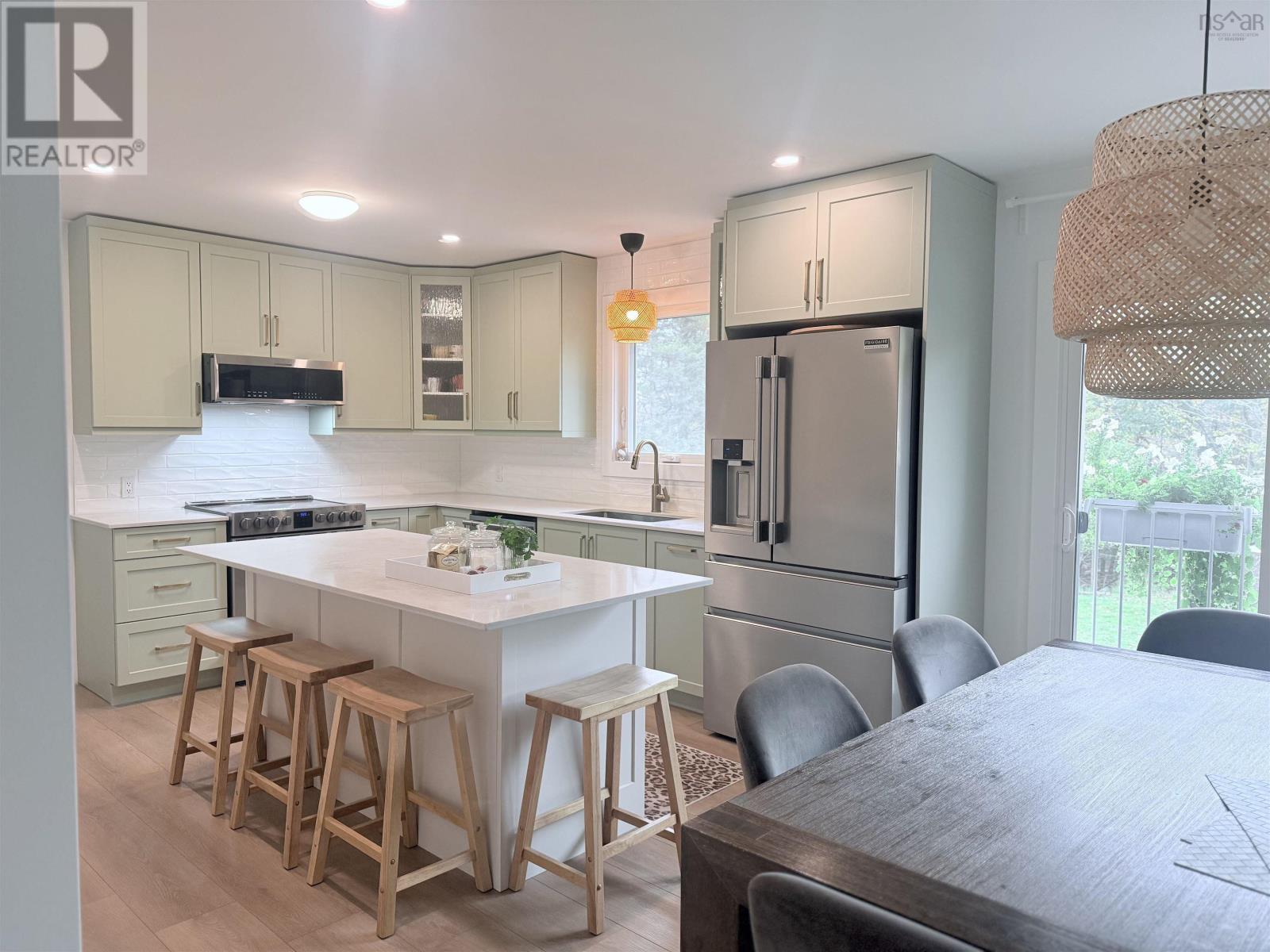 45 Springwaters Place - 8
