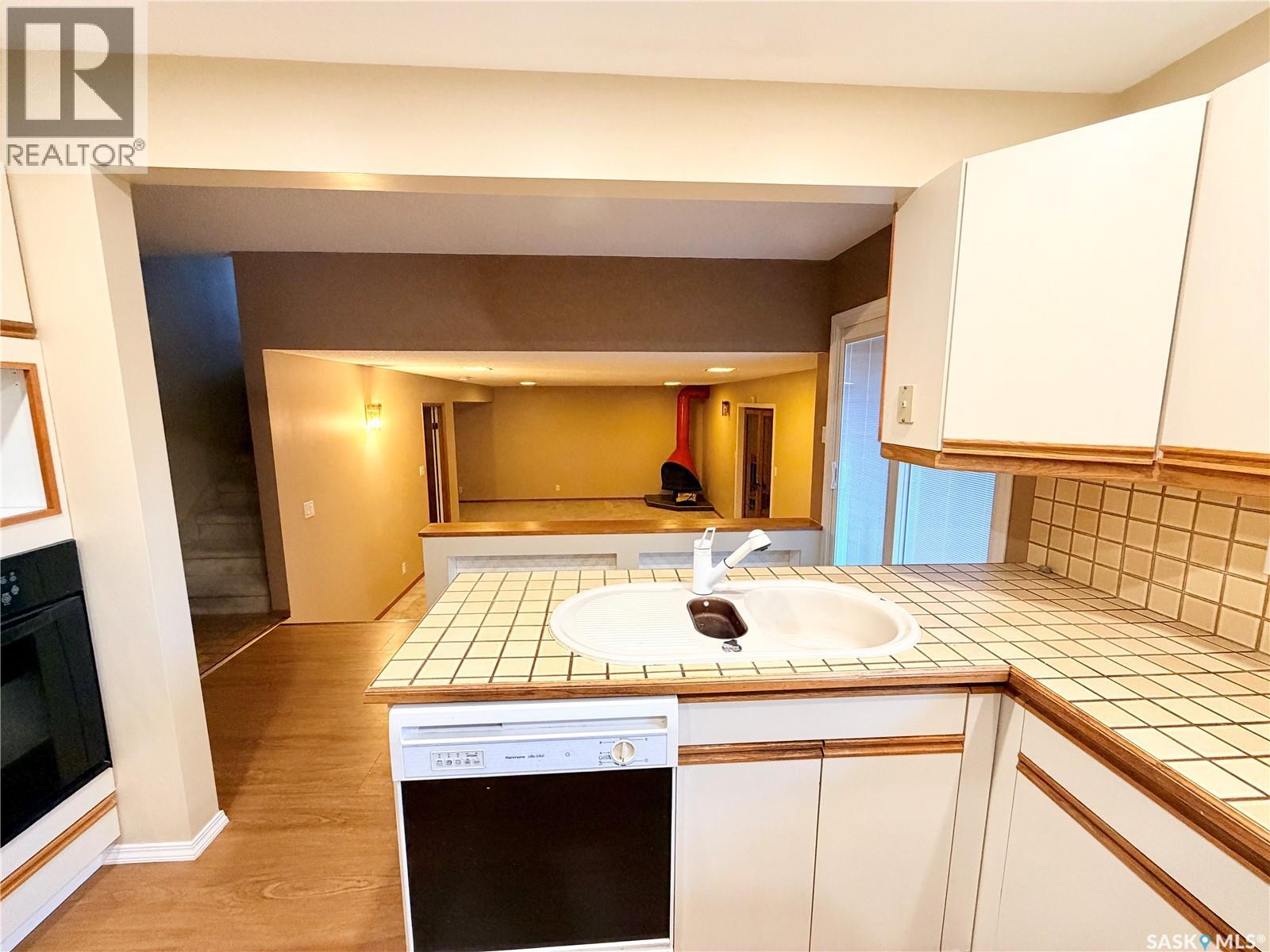 2173 Douglas AVENUE - 5