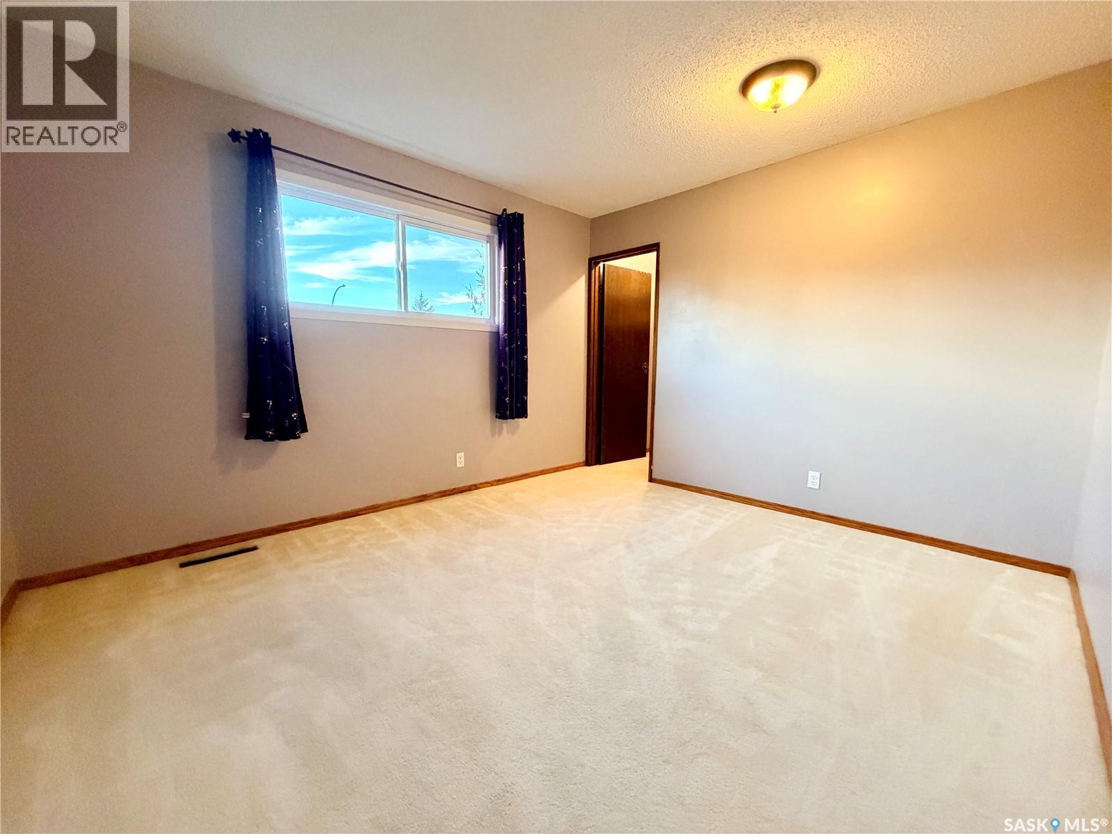 2173 Douglas AVENUE - 24