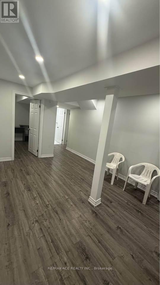 BASEMENT - 54 BETHANY STREET, Markham (Cedarwood) — photo 2