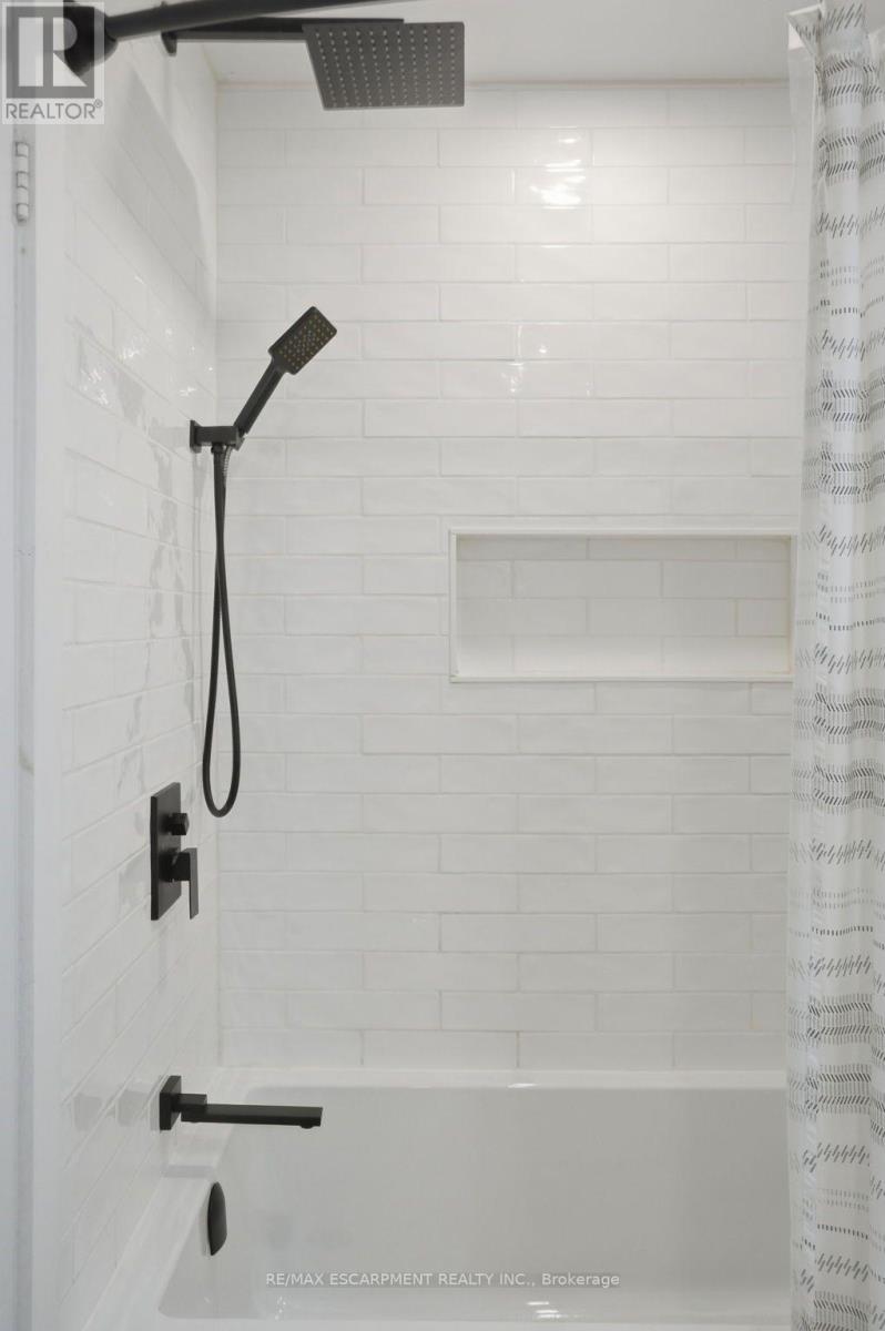 42 Kildonan Crescent — photo 29