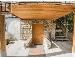 6238 Youngs Road, Winlaw, BC V0G2J0 Photo 36