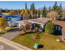 House for sale at 3228 118 St NW, Edmonton — MLS® E4513383