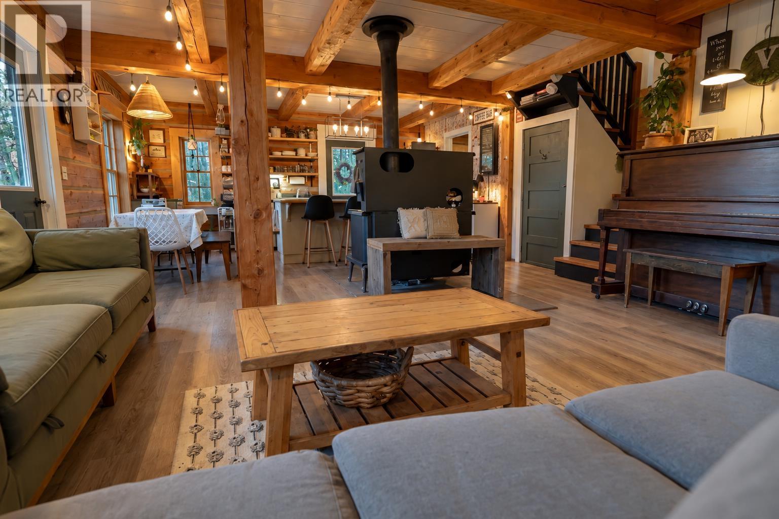2931 SACKNER ROAD - 23