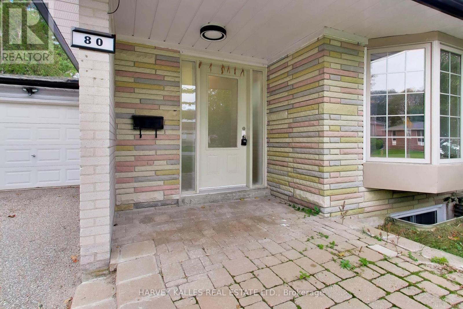 80 Sherwood Forest Drive, Markham, ON photo 3