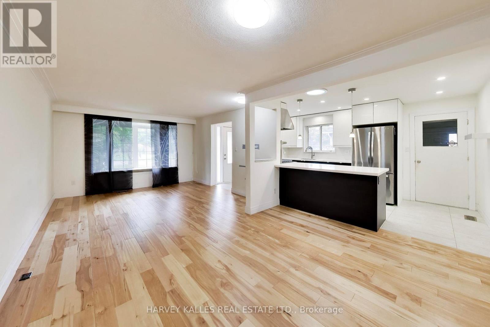 80 Sherwood Forest Drive, Markham, ON photo 6