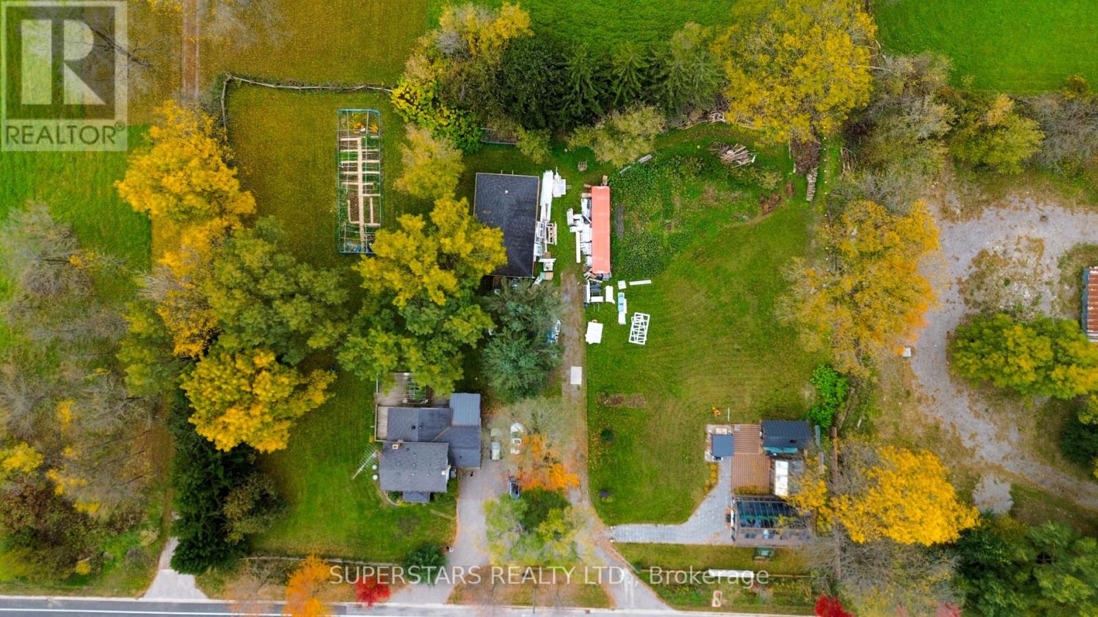 Listing photo of 17450 BATHURST STREET