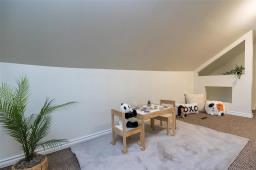 321 Kilbride Avenue, Winnipeg, MB R2V1A4 Photo 22