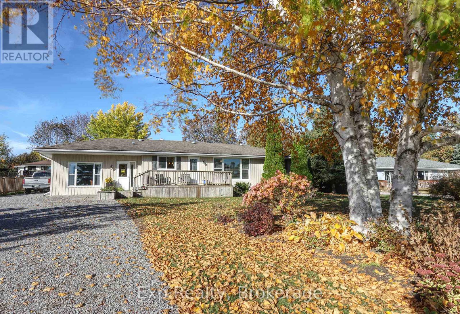 247 Lakeshore Drive, Kawartha Lakes, ON photo 2