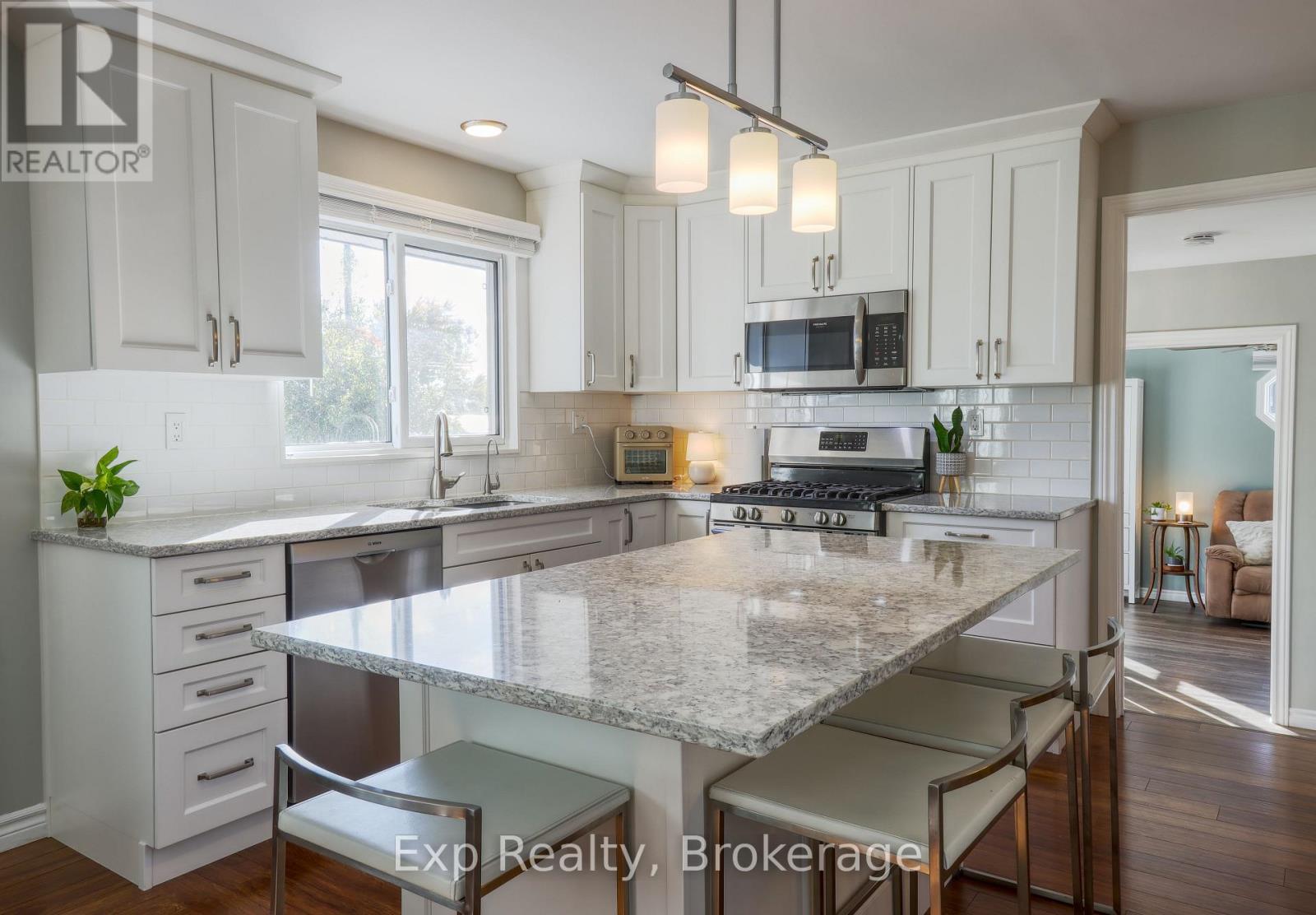 247 Lakeshore Drive, Kawartha Lakes, ON photo 20