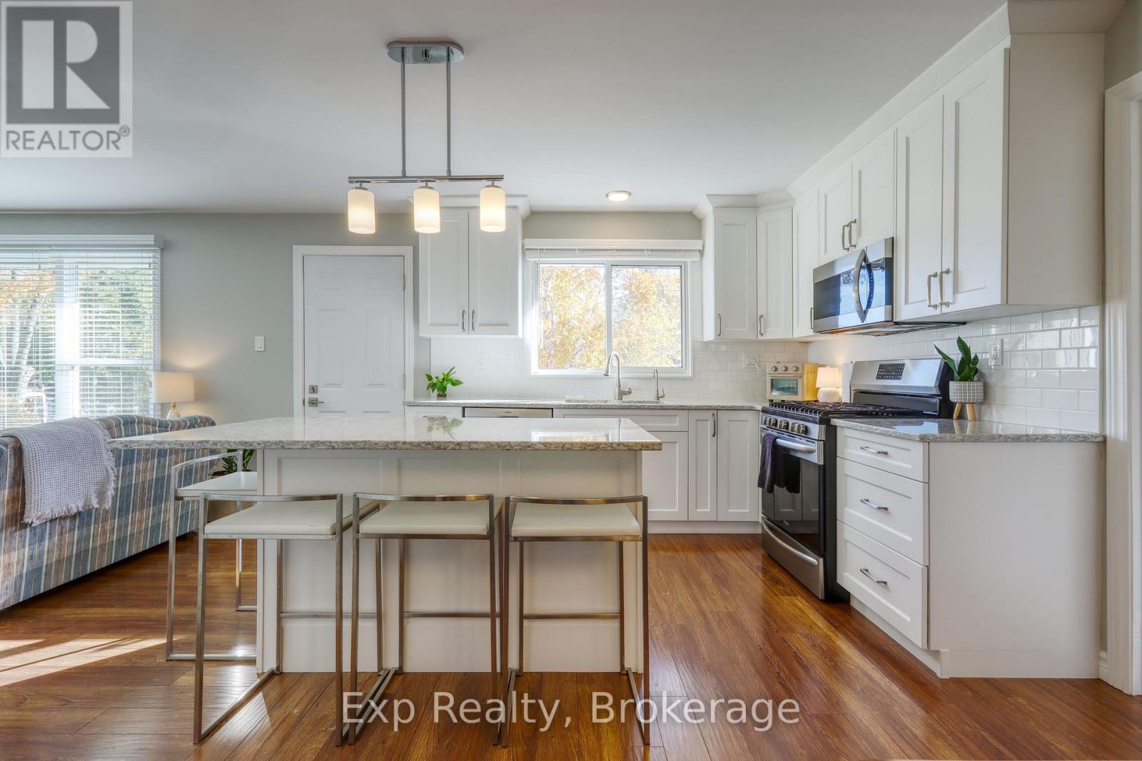 247 Lakeshore Drive, Kawartha Lakes, ON photo 21
