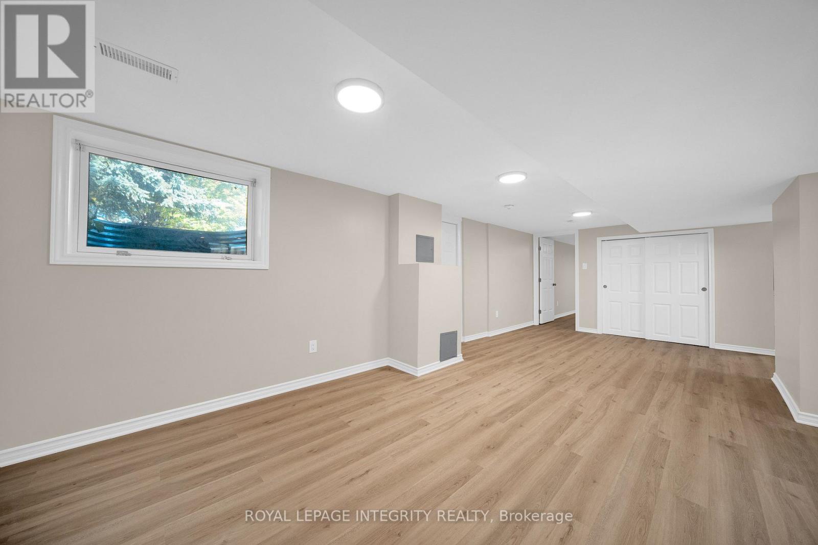 2408 Drury Lane — photo 35