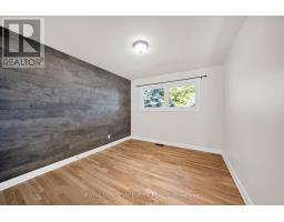 2408 Drury Lane, Ottawa, ON K2C1G5 Photo 18
