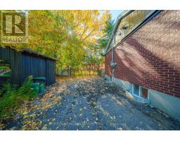 2408 Drury Lane, Ottawa, ON K2C1G5 Photo 28