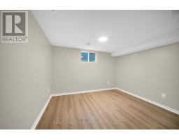2408 Drury Lane, Ottawa, ON K2C1G5 Photo 42